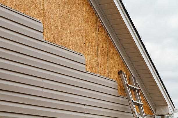 24/7 Emergency Siding Repair experts in Eaton, OH